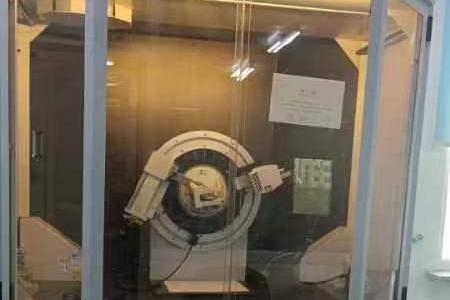 粉末X射線衍射儀(發(fā)光室)